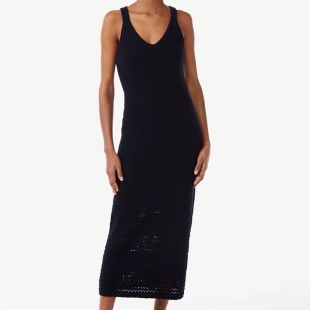 Chic Black Knit Midi Dress